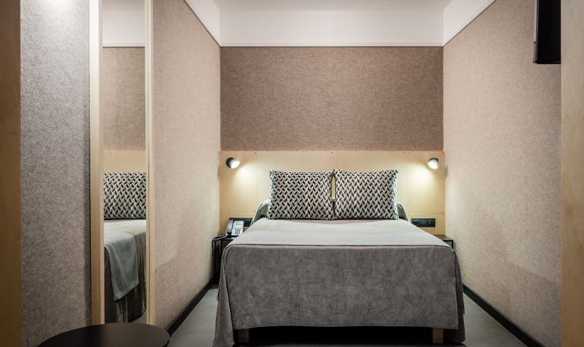 Habitación estándar Hotel Raval House Barcelona Habitación estándar Hotel Raval House Barcelona